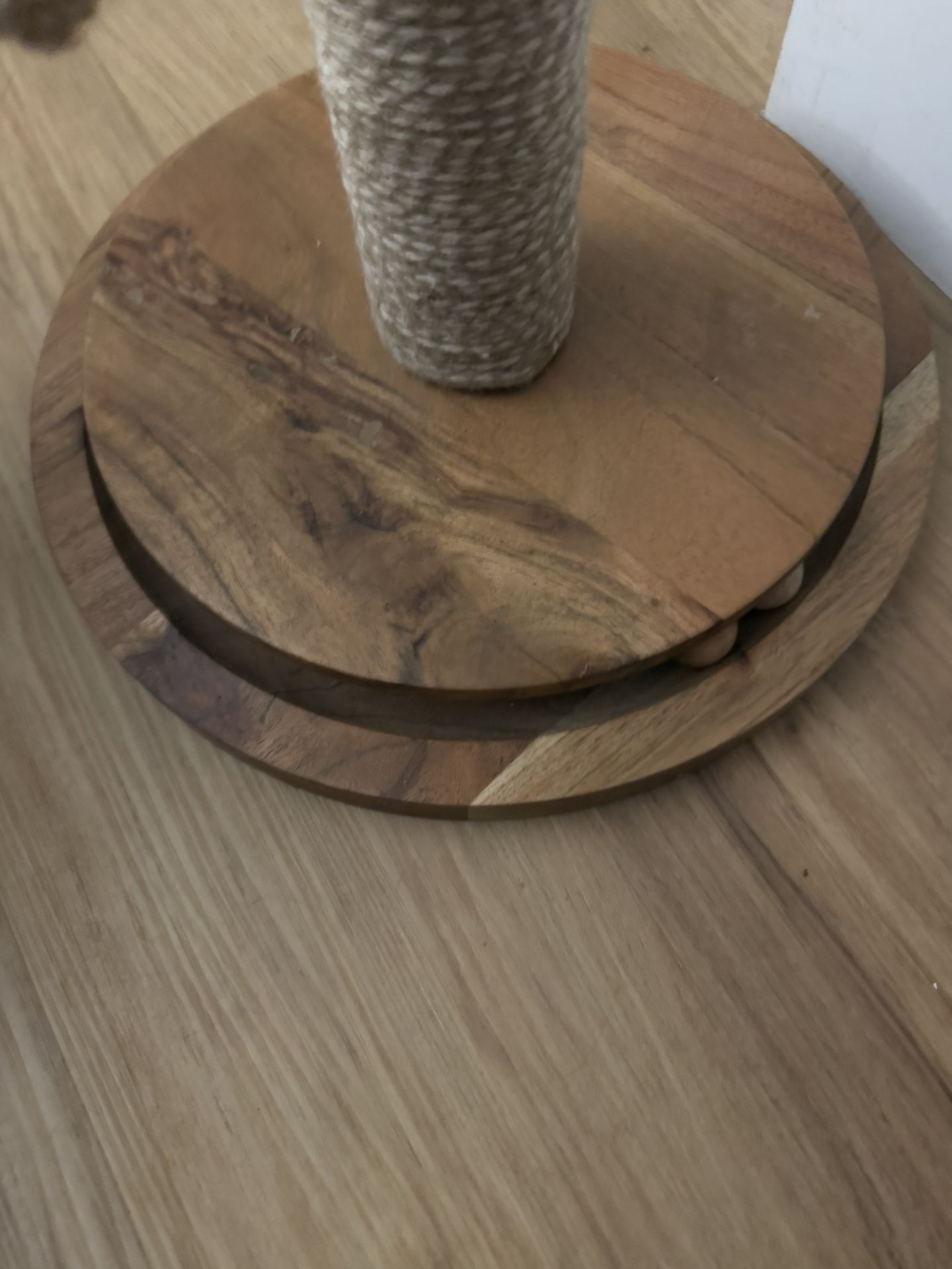 Wooden Cat Scratcher