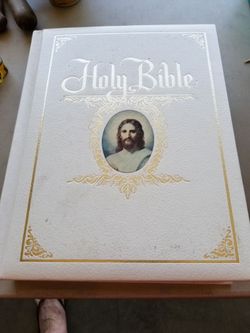 Holy Bible..Perfect Condition