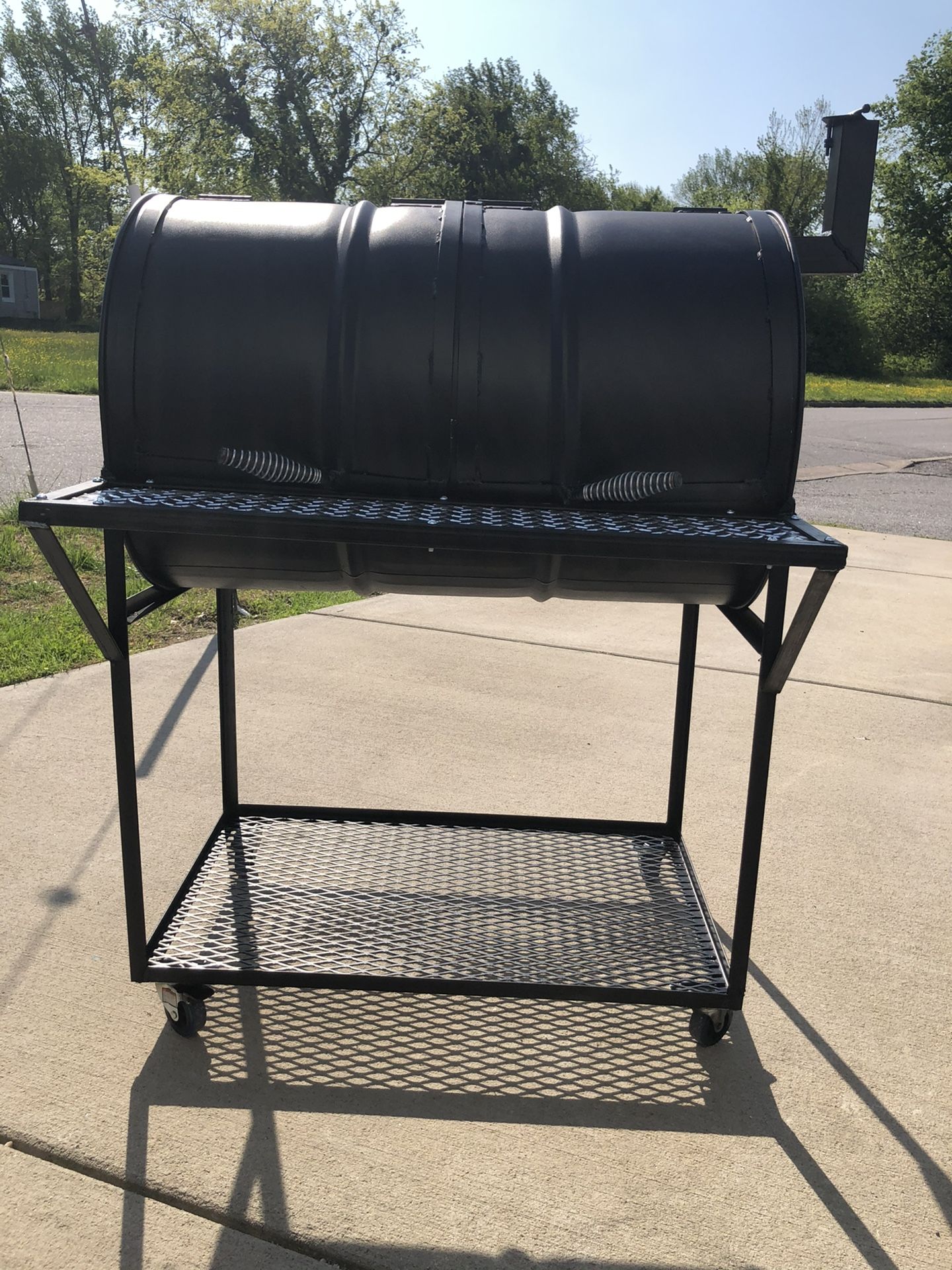 Custom BBQ Grill/smoker