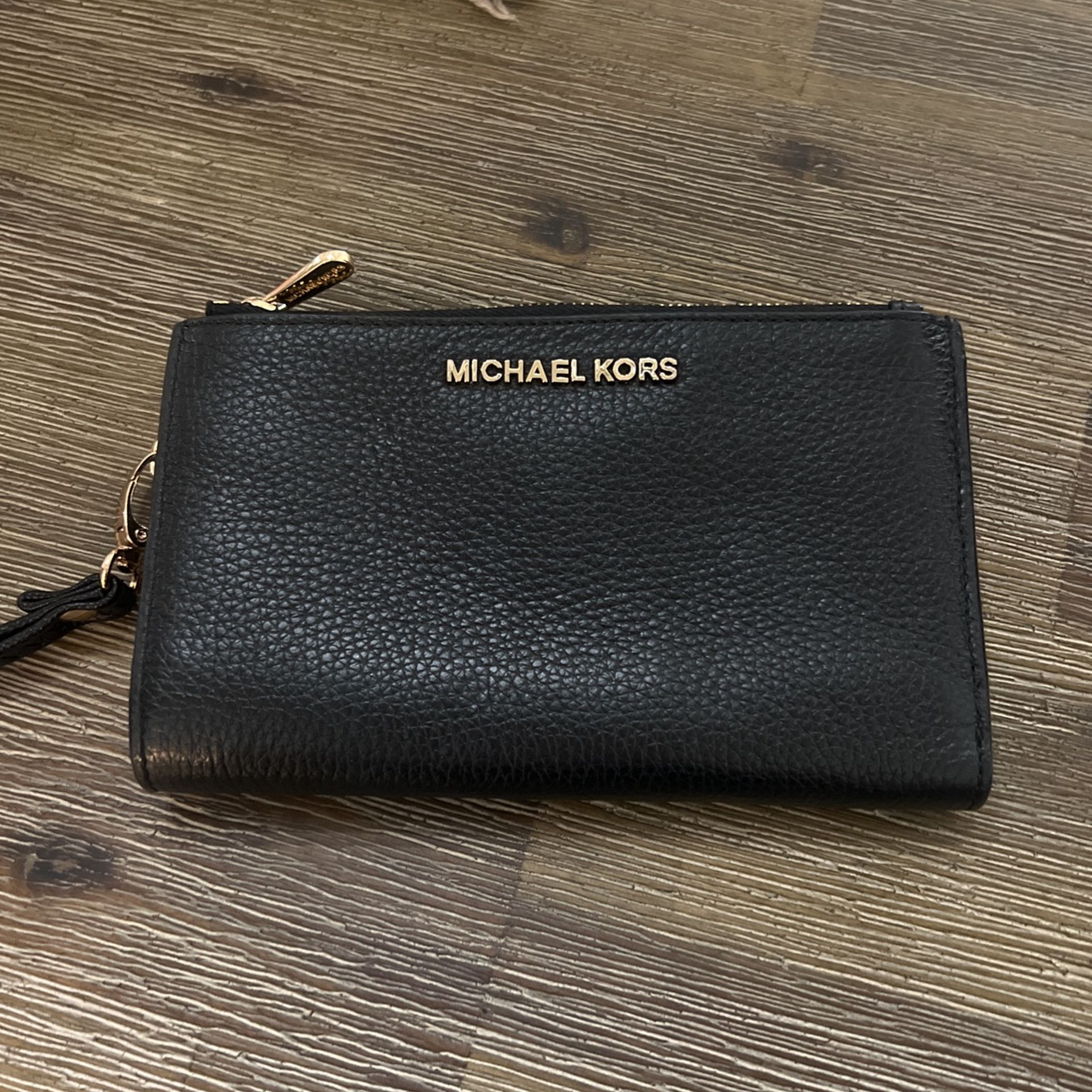 Michael Kors Small Wallet In Black Never Used