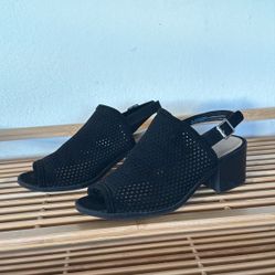 Art Class Girl's Sandals Dress Shoes Black Strap Sling Back Open Toe Size: 5 (women’s size 6.5)