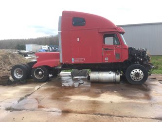 2001 freightliner century parts