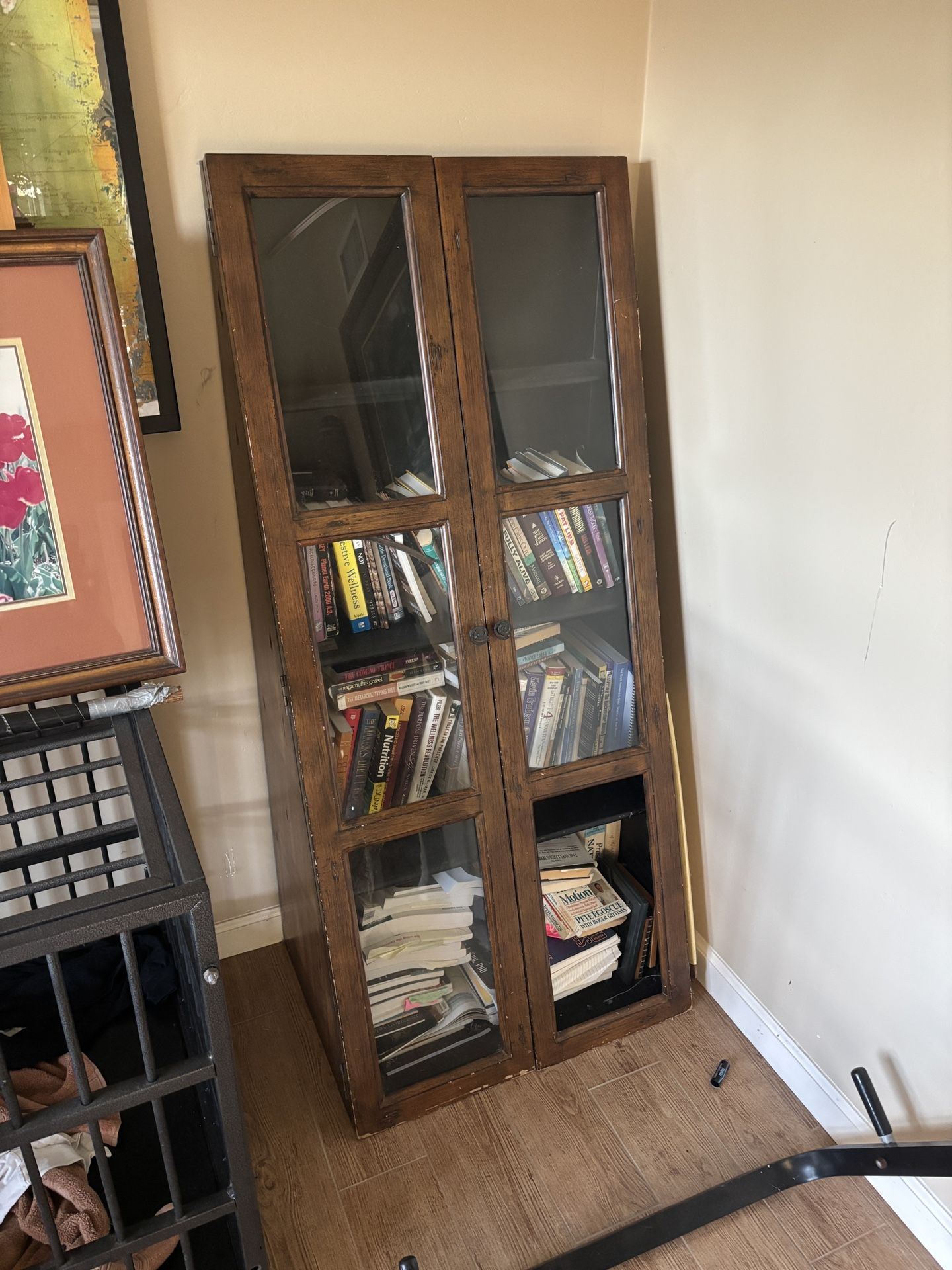 Unique Bookshelf Slanted