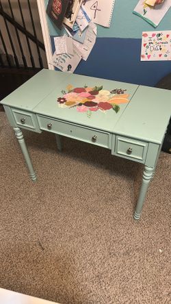 Vanity Desk
