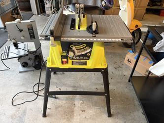 RYOBI 10-inch 15 amp Table Saw with Steel Stand