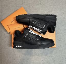 Lv Trainers