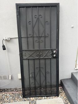 Metal Screen Door (Black)