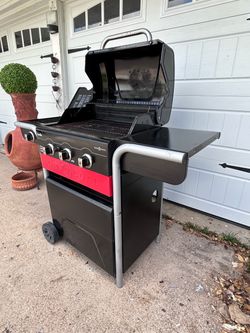 Char-Broil Gas2Coal 3-Burner Grill GAS/CHARCOAL