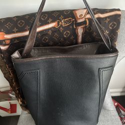 Vegan Leather Bucket Bag