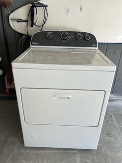 Whirlpool excellent working gas dryer