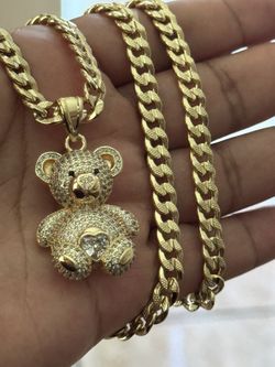 Cute Clear Pendant With 24 Inch Gold Plated Cuban Necklace