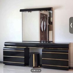 1980's Postmodern Deco Black Bullnosed Vanity Dresser with rolling stool