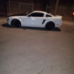 Ford Mustang Gt