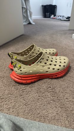 Size 13 BPN/Kane Recovery Shoe