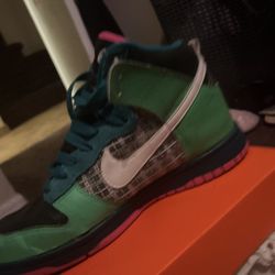 Theres Are Nike Dunks