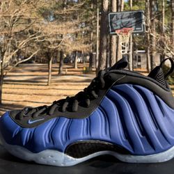 Nike Air Foamposite “Deep Royal” Size 10