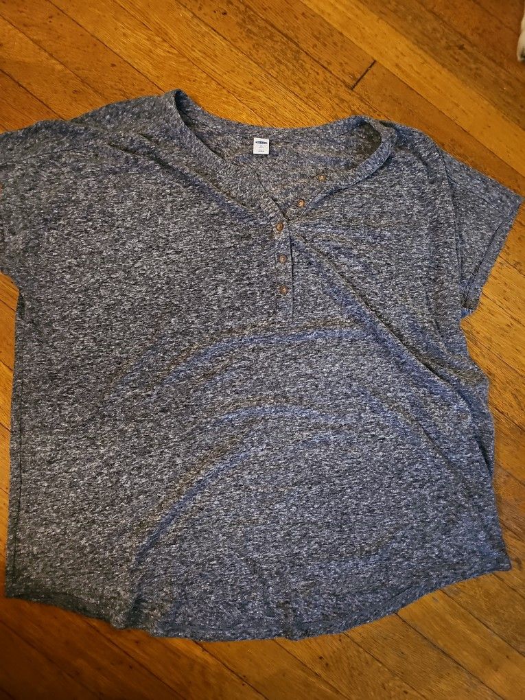 Old Navy Woman's 2x Shirt