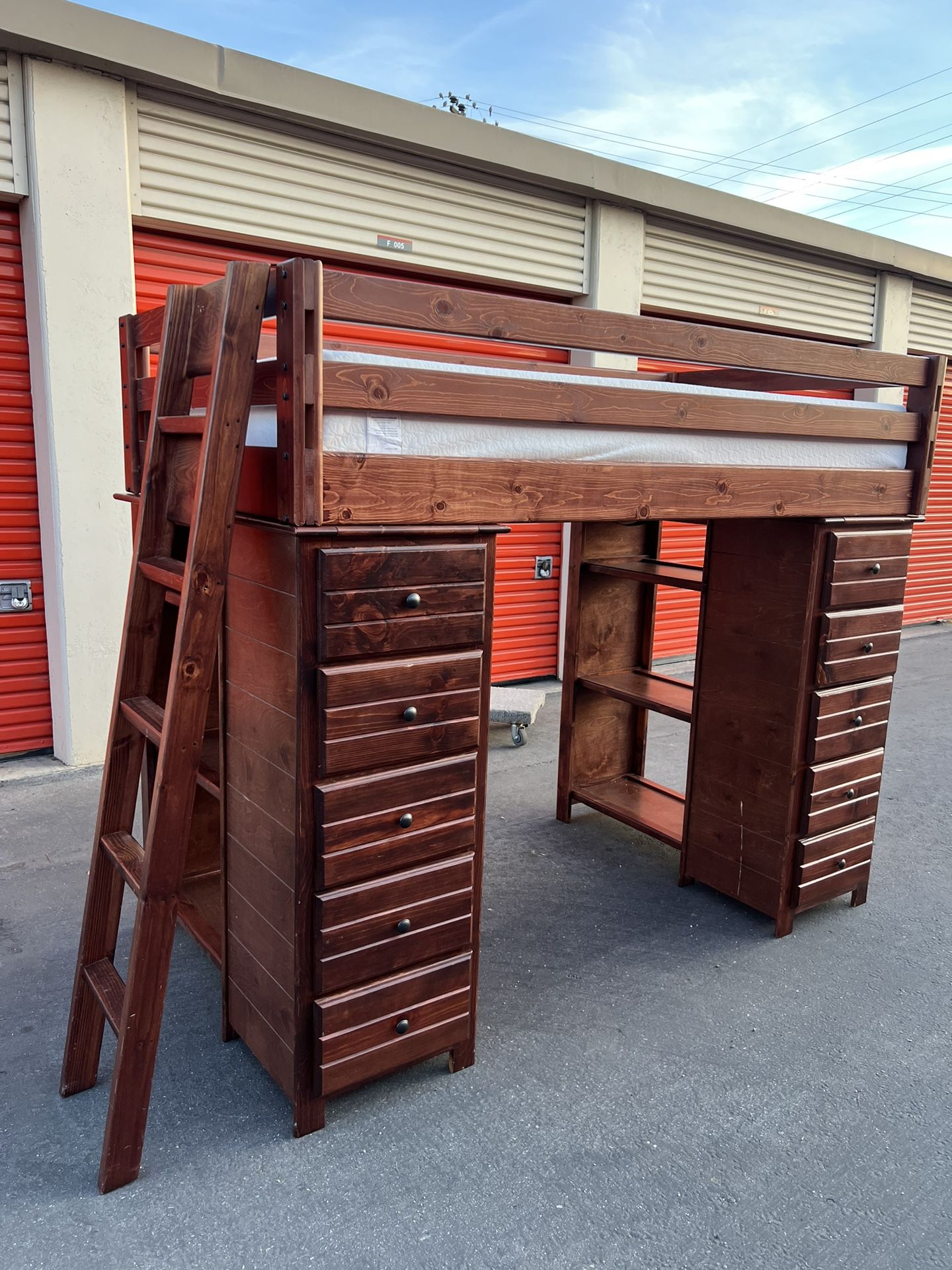 Boys💙 Wood Twin Loft Bed Mattress Includes