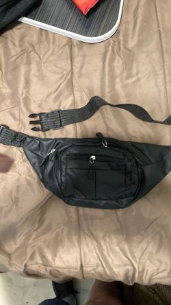 I don’t know what it is, but I know it goes around your waist. It’s like a purse or carry your money.
