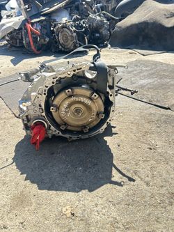 2010-2011 Toyota Camry 2.5 transmission