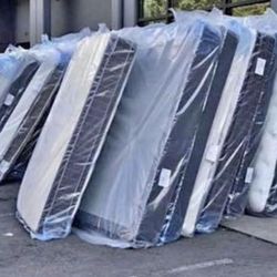 Mattresses In Stock // // No credit needed %% No credit check $$$ $0 money down *** Same day delivery 🚚📦 call us at 916 539 1027//