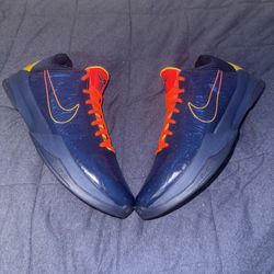 Kobe 5 Caitlin Clark Size 12