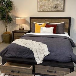 Vertani Black Queen Panel Bed, Dresser And Mirror
Ashley Furniture