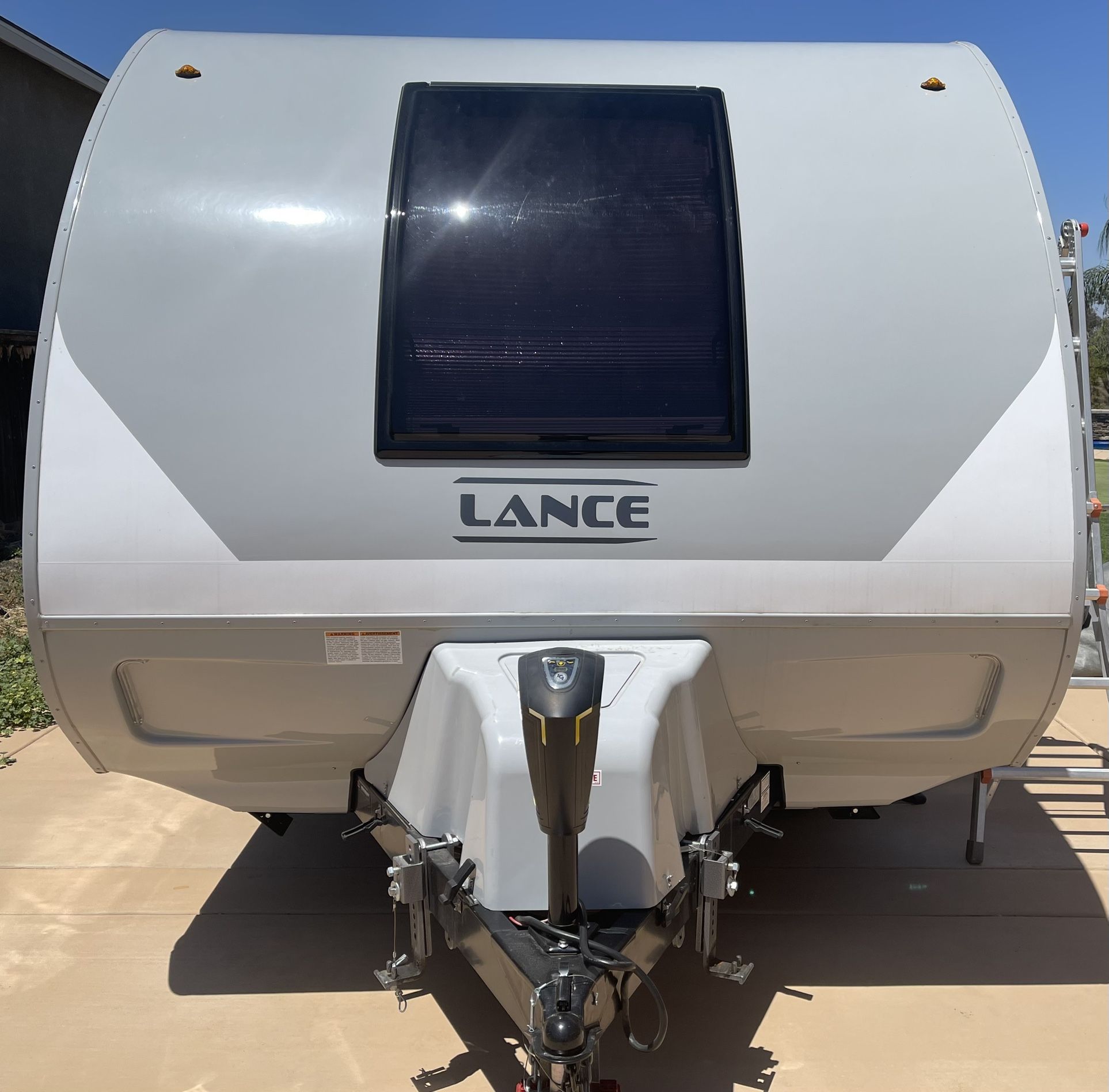 2021 Lance 2075