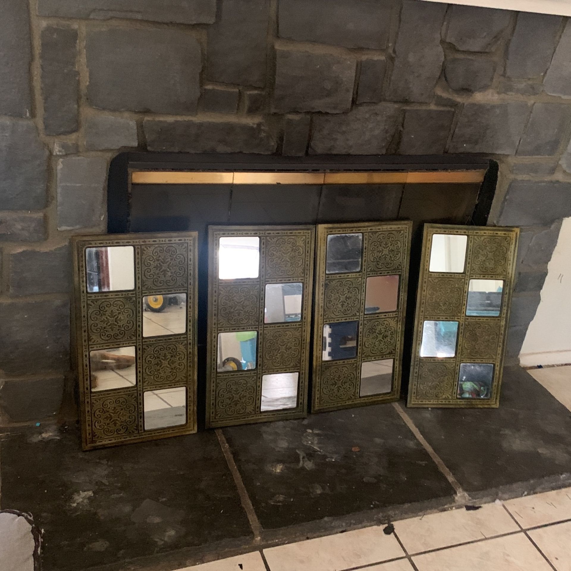 Mirror Frames Decor