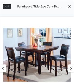 High Top Table & Chairs........FLASH SALE $75