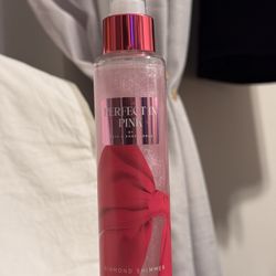 Perfect In Pink•Diamond Shimmer Mist•brand New Never Opened
