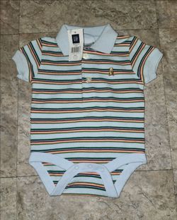 Baby gap new onesie