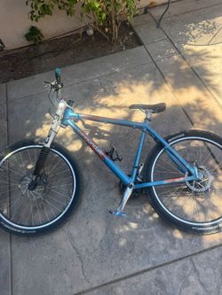 Cannondale bike