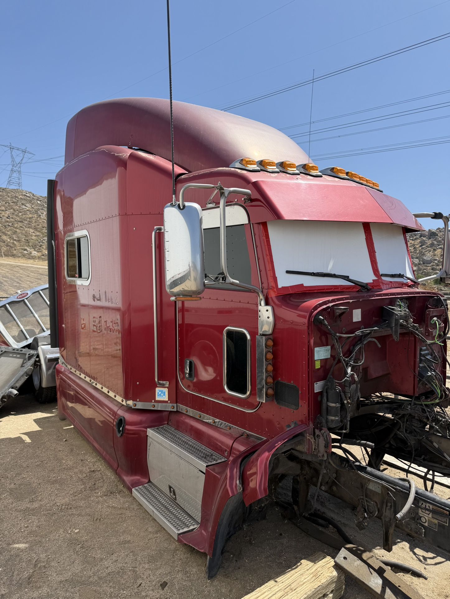 Up 386 2012 Peterbilt 386 for Sale in Riverside County, CA - OfferUp