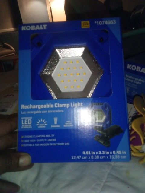 Kobalt Rechargable Clamp Light