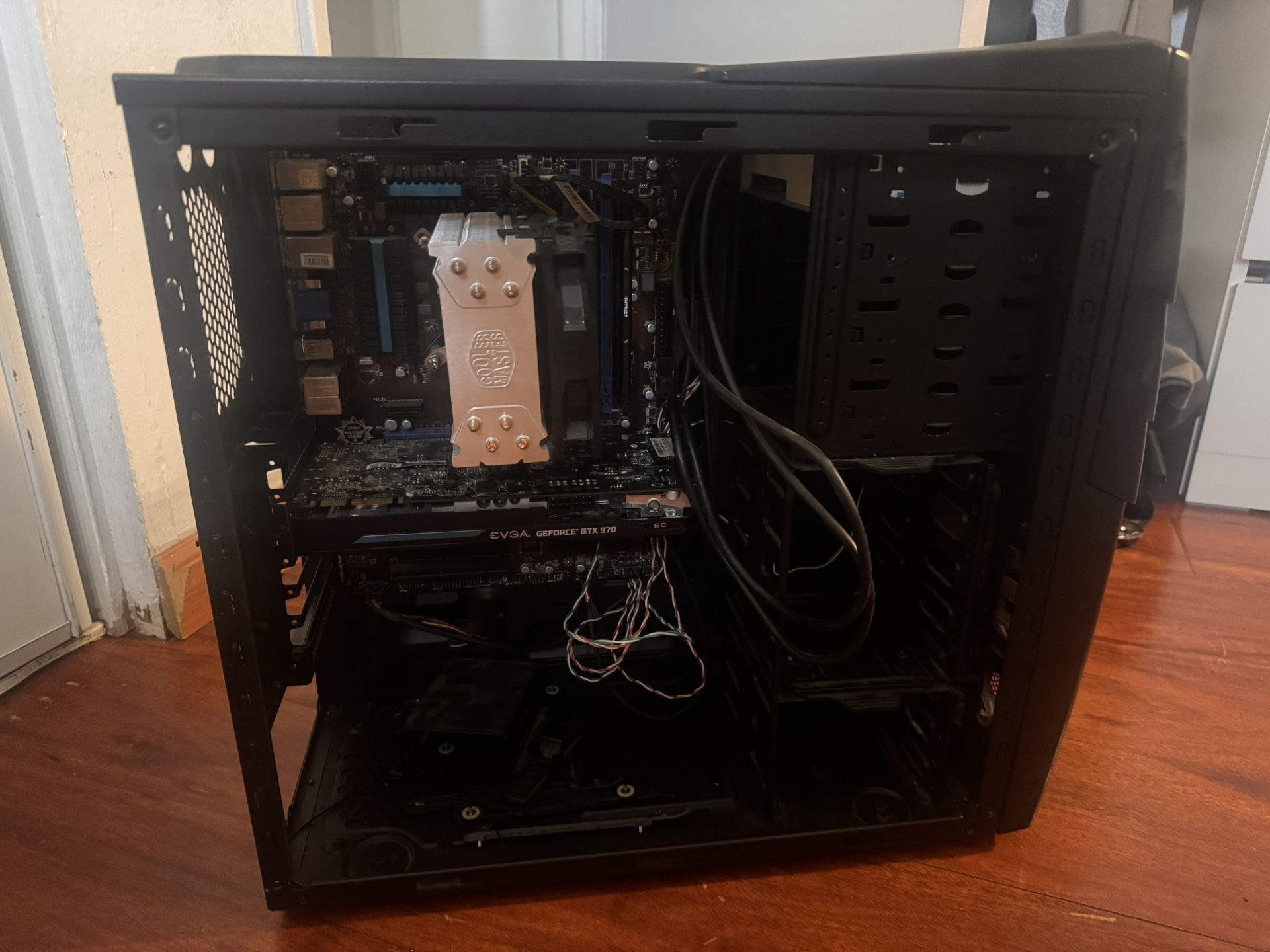 Used PC (no power supply/storage)