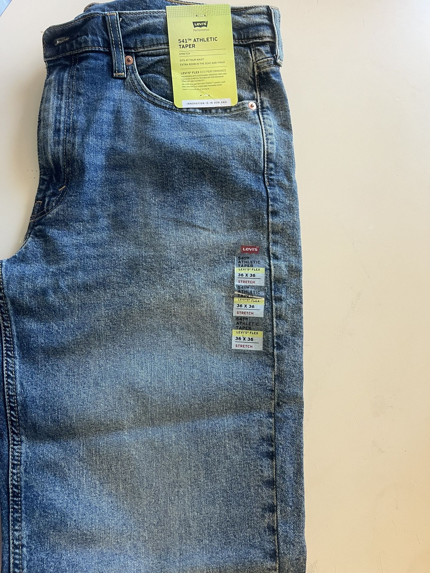 New Men’s Levi’s Flex 541, 36 * 36