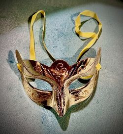 Beautiful, gold, metallic masquerade ball mask brand, new item