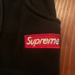 Size Small SUPREME sweats