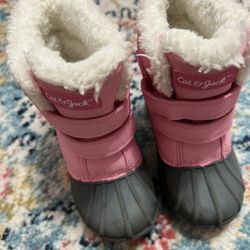 Girls Snow Boots Size 9