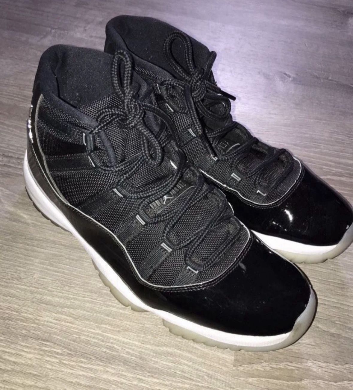 Nike Air Jordan 11 Jubilee size 13  XI Black