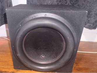 Audiopipe Subwoofer in Carpeted Enclosure Box