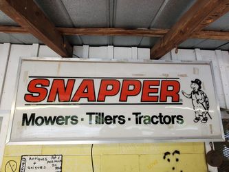Vintage Dealer Snapper Mowers Sign lighted