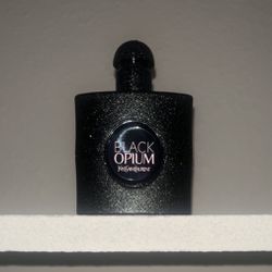 Yves Saint Laurent Black Opium 