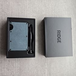 Ridge Wallet In Original Box