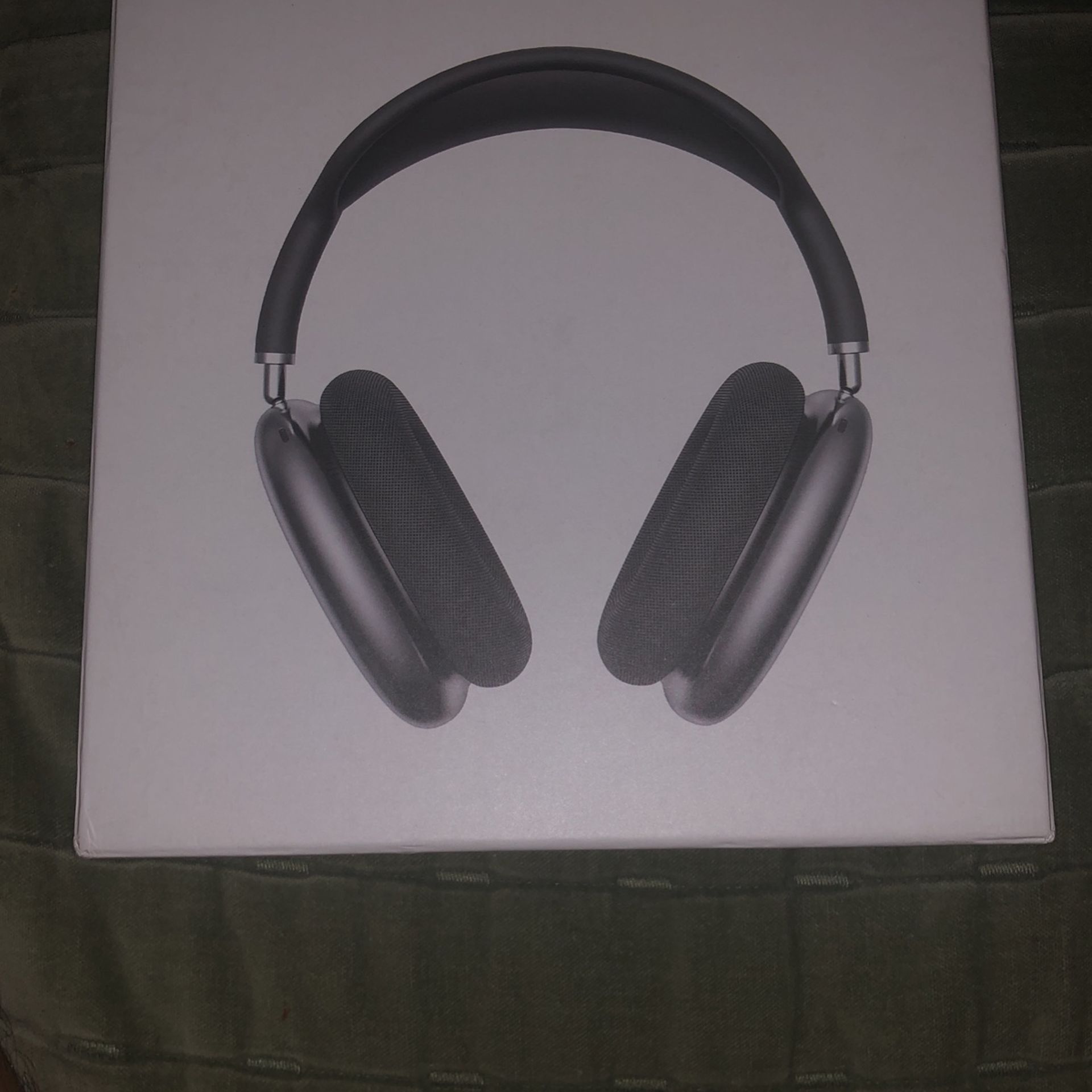 AirPods Max