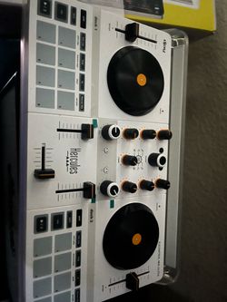 Hercules dj controller