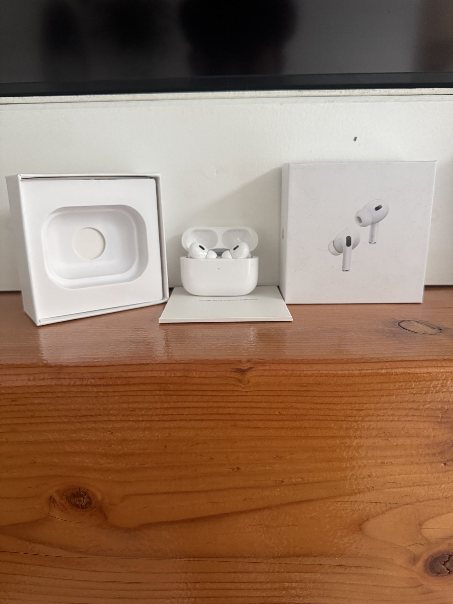 AirPods