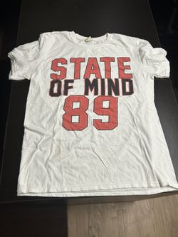 State of Mind 89 Urban Outfitters Graphic Tee Size Medium White Short Sleeve