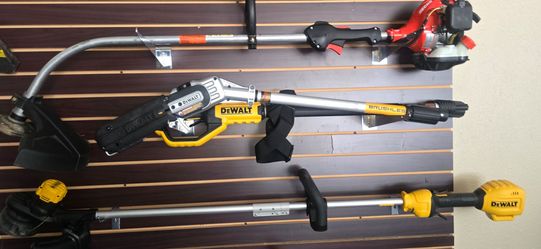 NEW DEWALT 20V 3 PIECE POLE SAW 100$
